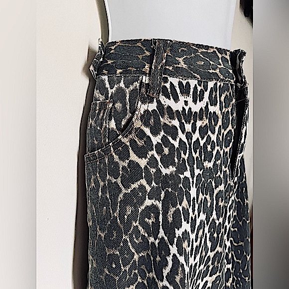 Leopard Print Culottes - Picture 3 of 5